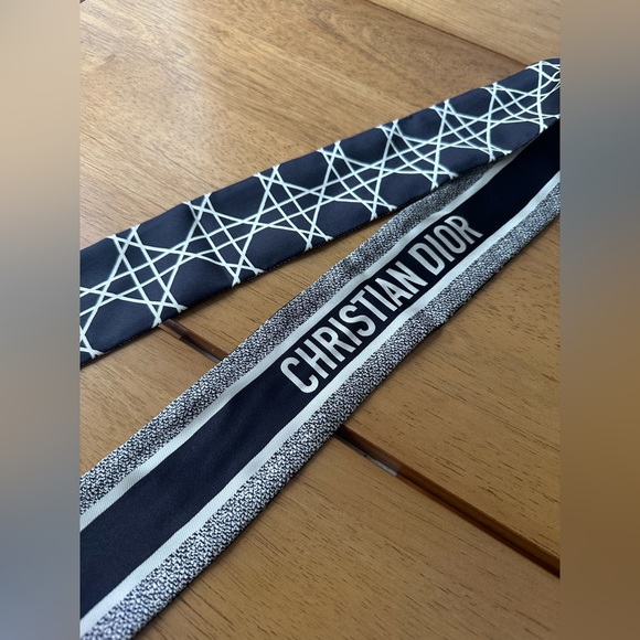 DIOR CANNAGE MITZAH SCARF - Picture 1 of 7
